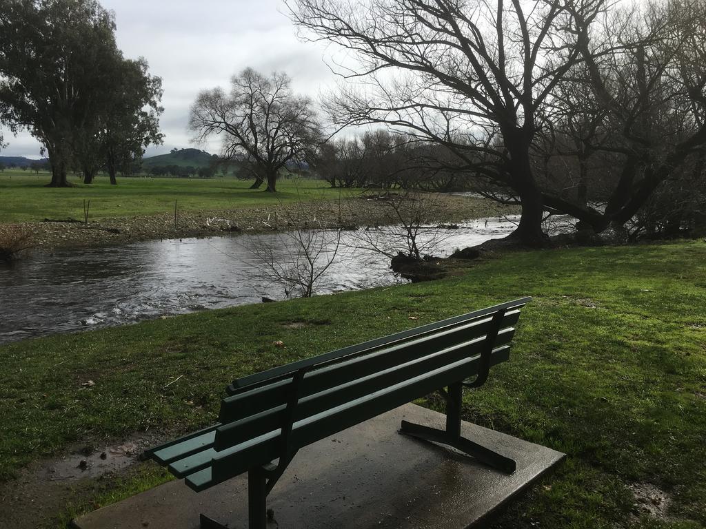 Colac Colac Caravan Park Corryong Kültér fotó